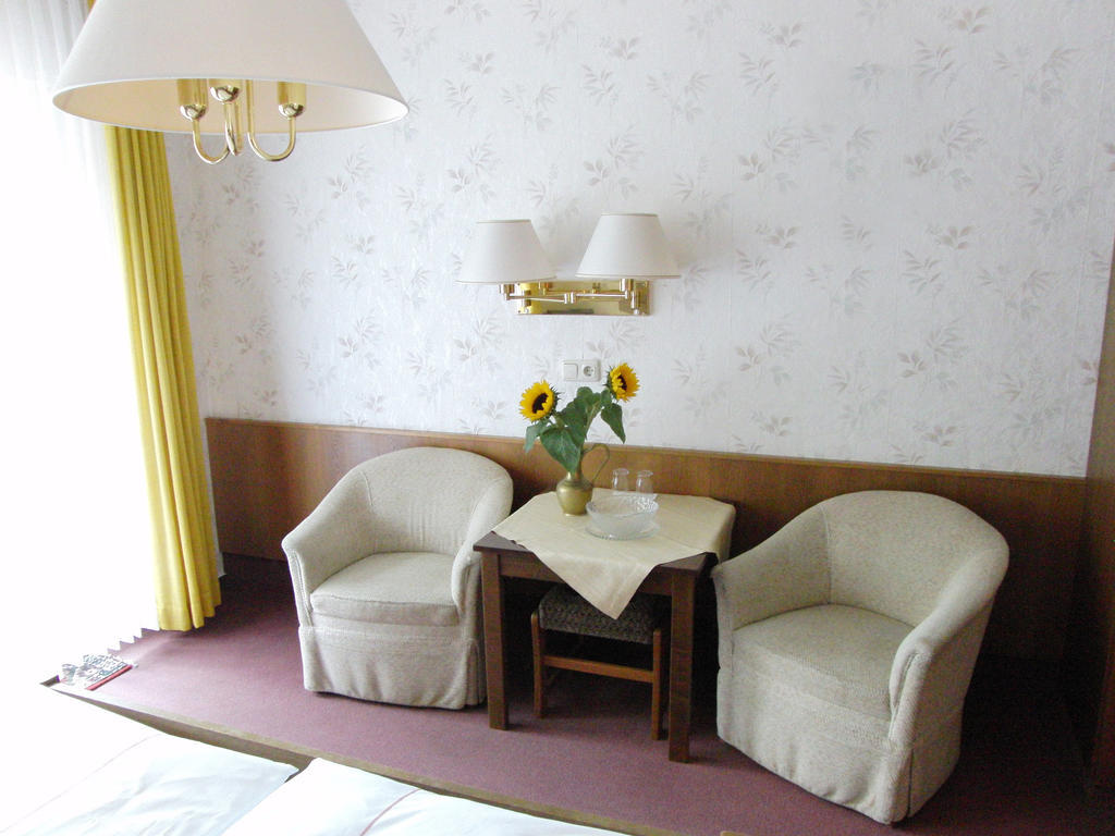 Hotel Olympia Bad Orb Zimmer foto